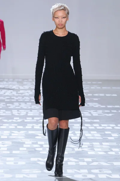 Look 13